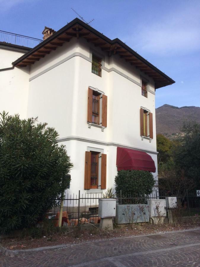 Wake Surf House Bed and Breakfast Sulzano Eksteriør billede